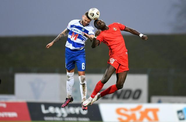 LOL竞猜官方网站-上港中卫新援浮出水面 曝谈判入尾声关键在转会费